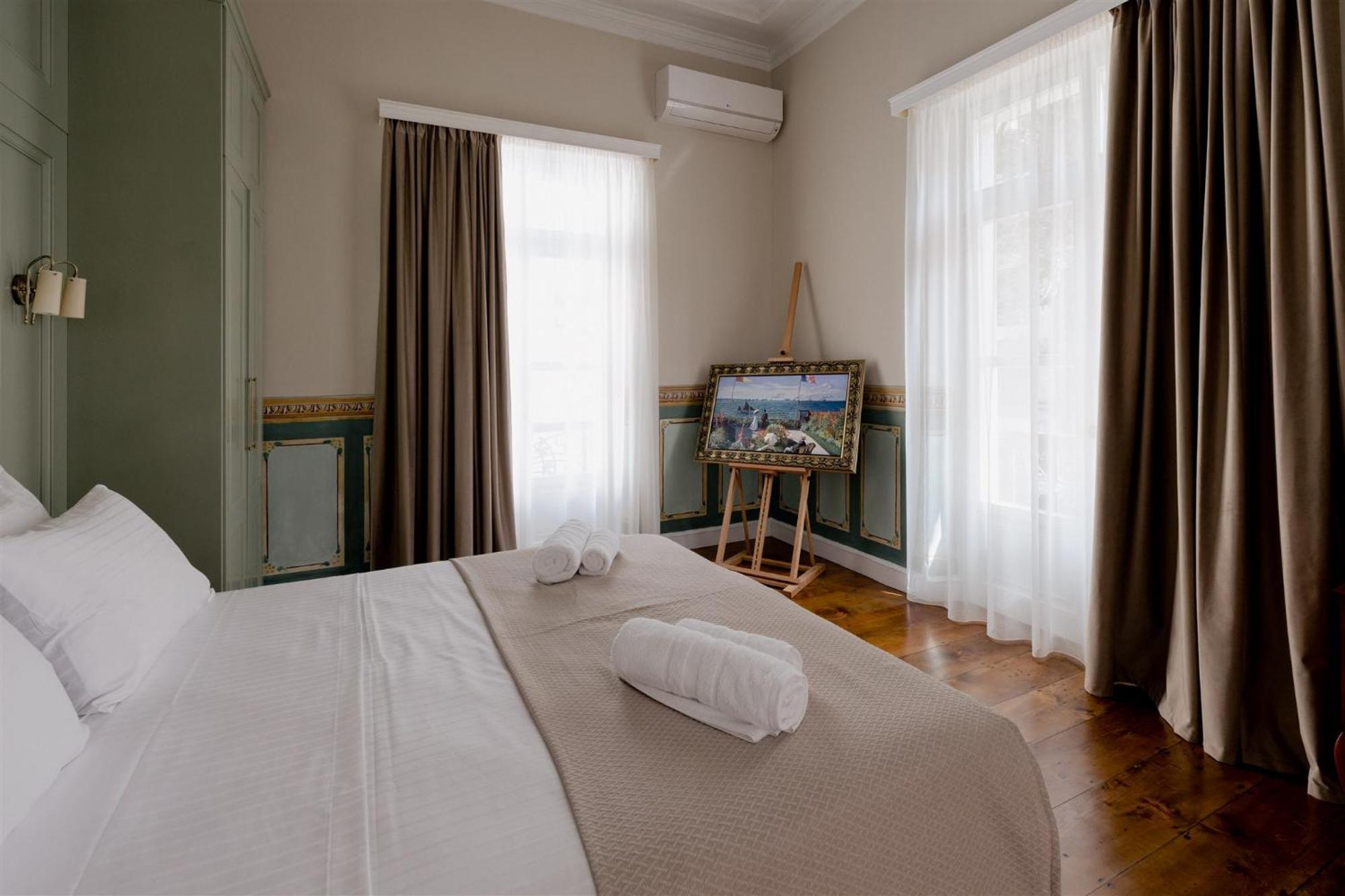 Victoria Mansion A Luxurious Neoclassical Experience Rhodes City Exterior photo